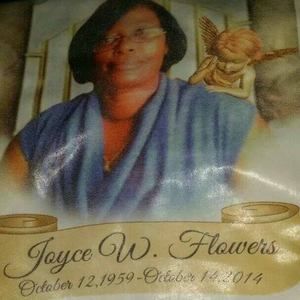 Meet your Posher, Fatima